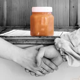 Cover art for What Should Beekeepers Expect to be Paid for their Honey this Year?